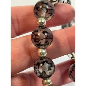 Bracelet Silver Tone Abstract Drawings on Clear Acrylic Bead Beaded Fashion Item